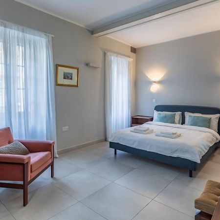 Stylish Retro Suites Флориана Экстерьер фото