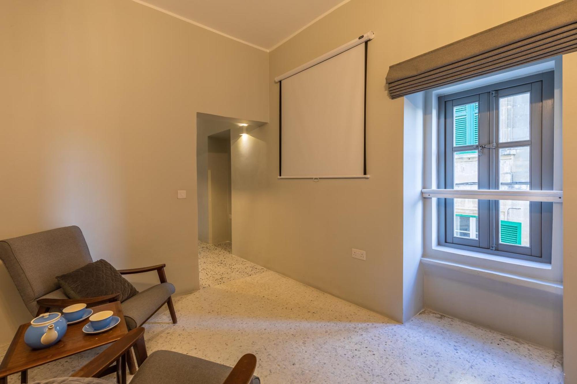 Stylish Retro Suites Флориана Экстерьер фото