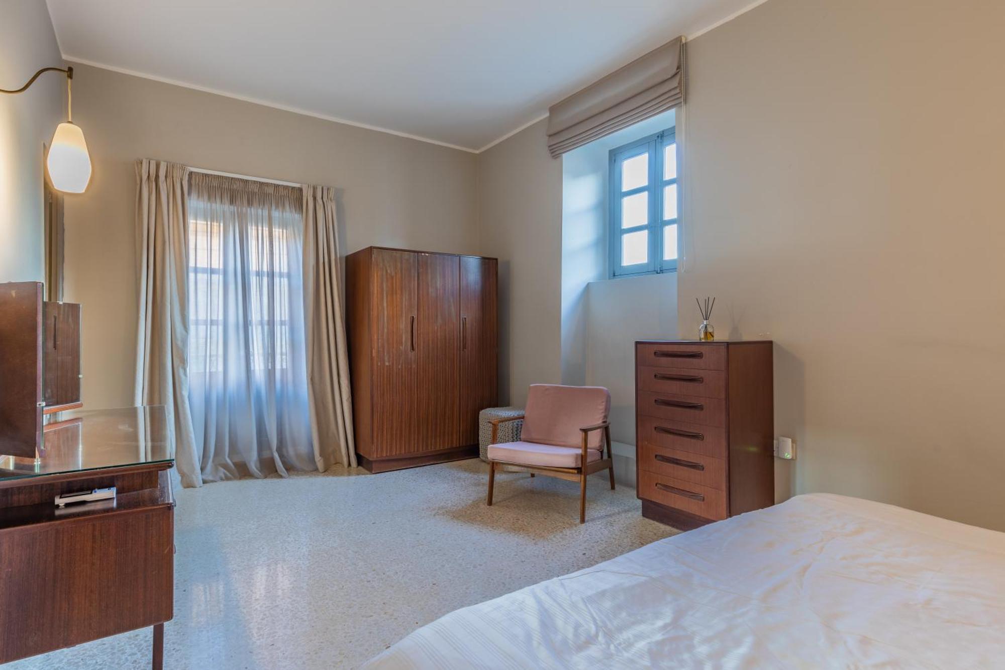 Stylish Retro Suites Флориана Экстерьер фото